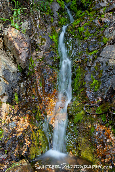 A small trickle of water on the hike down to the falls
